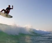 This is the regular foot version of 110% Surfing Techniques Volume 3, it the full length movie (all the sections in one file/watch).nn110% Surfing Techniques Volume 3 will improve your overall surfing performance, from catching more waves through to taking your &#39;off the lips&#39; to the next level. The video includes tips and advice for all levels of surfing. This instructional surfing video has fault analysis, tips, techniques, common errors and lots of information.nnThere is a regular foot and goo