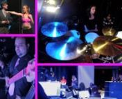 Orchestra Pit Multicam: \ from blonde beauty