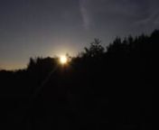 The sun goes up in a timelapse way. The picture is taken near the forest and the top of its trees draw a solid frame of a horizon which forms a nice contrast for a rising light beams.nnDOWNLOAD LINK: http://unripecontent.com/2015/02/20/timelapse-video-of-the-rising-over-the-forest-sun-free-hd-video-footage/nnDimensions: 1920 x 1080nVideo codec: H.264nColor profile: HD (1-1-1)nDuration: 00:15nFPS: 25
