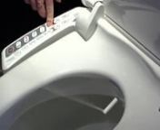Demonstrates the features available on the USPA ELECTRONIC SHOWER TOILET