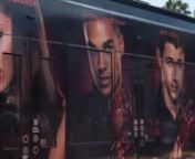 Fifteen trolley cars, adorned with SCREAM QUEENS artwork, transported passengers all throughout downtown San Diego with stops outside of the Convention Center and other popular locations.nnHadley Media teamed up with FOX to wrap the trolleys for the duration of Comic-Con.