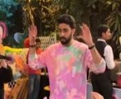 Doting father! Abhishek Bachchan CUTELY dances on Aaradhya’s 7th birthday for her friends #REWIND This video will melt the coldest of the hearts, we bet! While many of us do not want the little-sweet girl to grow any older, Aaradhya celebrated her big day on November 16, 2018, with a unicorn-themed get-together as she turned seven-years-old. Any guess who was the biggest sport for the big celebration, none other than the doting father himself. Actress Shilpa Shetty shared the video in which Ab