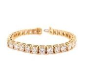 Tennis Bracelet finely crafted in 18 Karat yellow Gold with 31 perfectly matched Round brilliant cut diamonds weighing 15.00 carats total weight , ranging G-H color and SI2-SI3 clarity set in