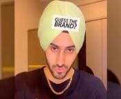 Rohanpreet Singh takes up the ‘guess the brand’ challenge and Neha Kakkar CANNOT stop laughing at his answers. The Punjabi singer was in a jolly mood as he decided to take a fun quiz on Instagram. While Rohanpreet did make a few mistakes, he also managed to guess a majority of them. Do not miss how wifey Neha Kakkar prompted answers from the background. How many many of you could guess all right? Let us know.