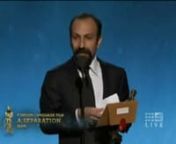 اصغر فرهادی کارگردان ایرانی در لحظه دریافت جایزه اسکار برای فیلم جدایی نادر از سیمین nhttp://www.iranmalaysia.my
