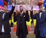 John Travolta&#39;s bizarre duck dance stuns viewers so much it gets pulled from Italian TVSource: Original