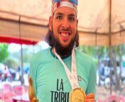 A man lost half his body weight after ditching his annual &#36;3.9k vodka habit – and is now winning ultra-triathlons. &#60;br/&#62;&#60;br/&#62;Jonathan Perez, 28, had been overweight his whole life but lived an active lifestyle and loved running, swimming and martial arts.&#60;br/&#62;&#60;br/&#62;But when the pandemic hit he struggled to keep up with his training and piled on the pounds - soon tipping the scales at 28st 5lbs and squeezing into a size 4XL.&#60;br/&#62;&#60;br/&#62;He sank three bottles of vodka a week – costing &#36;25 a bottle – and ordered takeaways such as Pizza Hut.&#60;br/&#62;&#60;br/&#62;Jonathan decided to make a change after realising he couldn’t find any clothes to fit him and had a gastric sleeve in Mexico – costing him &#36;10k.&#60;br/&#62;&#60;br/&#62;Now Jonathan eats home-cooked foods and has lost half his body weight. He is a fit 14st 2lbs and wears a size medium.