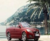 The new Volvo C70 launched at the Frankfurt Motor Show in mid-September 2009 has the same smart three-piece steel roof, practical seating for four adults and world-leading convertible safety as before. With an updated design and elevated premium feel, the Volvo C70 also delivers an &#92;
