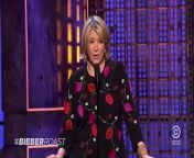 Martha Stewart gives the dais some much-needed advice on decor and salutes Kevin Hart&#39;s career.