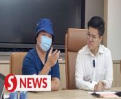 A man alleged that two policemen tried to extort money from him at the Bangunan Sultan Iskandar (BSI) Customs, Immigration and Quarantine (CIQ) in Johor Baru, Johor.&#60;br/&#62;&#60;br/&#62;The 29-year-old man, who only wanted to be known as Lim, made the claim in a press conference organised by Johor MCA youth chief Heng Zhi Li on Friday (April 5), who urged the police to carry out a thorough investigation against the allegation made by the complainant.&#60;br/&#62;&#60;br/&#62;Read more at https://tinyurl.com/t9mcwnam&#60;br/&#62;&#60;br/&#62;WATCH MORE: https://thestartv.com/c/news&#60;br/&#62;SUBSCRIBE: https://cutt.ly/TheStar&#60;br/&#62;LIKE: https://fb.com/TheStarOnline
