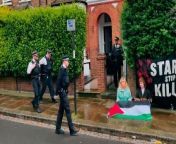 Pro-Palestine protesters demonstrate outside Keir Starmer&#39;s London homeYouth Demand