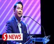 Speaking at the inaugural KL20 Summit on Monday (April 22), Economy Minister Rafizi Ramli said Malaysia aims to attract global unicorns via the Unicorn Golden Pass so that high-skilled and high-value jobs can be created and this will also help develop a pipeline of future entrepreneurs and senior leaders in technology.&#60;br/&#62;&#60;br/&#62;WATCH MORE: https://thestartv.com/c/news&#60;br/&#62;SUBSCRIBE: https://cutt.ly/TheStar&#60;br/&#62;LIKE: https://fb.com/TheStarOnline
