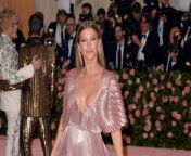 In another sign the pair’s romance is getting stronger, Gisele Bündchen has been publicly supported for the first time at one of her events by new boyfriend Joaquim Valente.